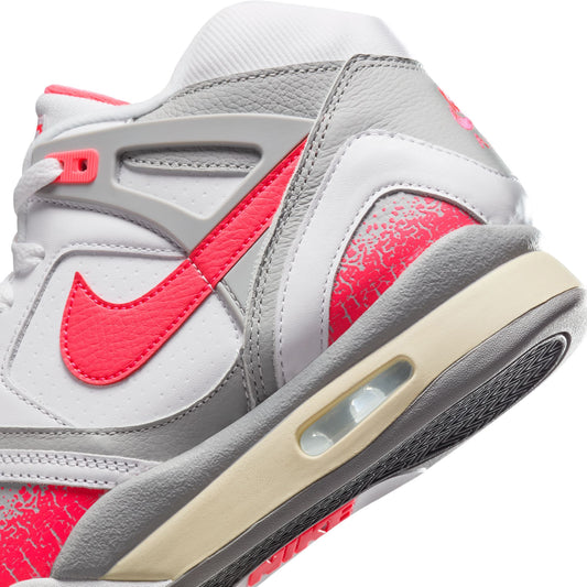 Nike Air Tech Challenge 2 Size 7.5