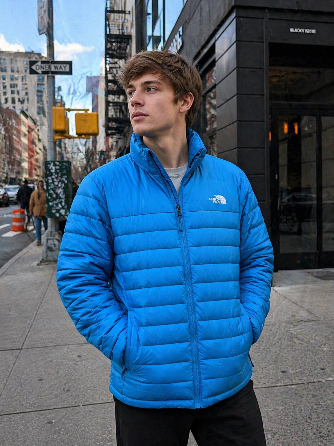 🔥 THE NORTH FACE PUFFER JACKET – PREMIUM BLUE 🔥