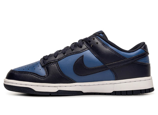 NIKE DUNK LOW RETRO Size 9