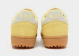 WMNS NIKE FIELD GENERAL Size 8