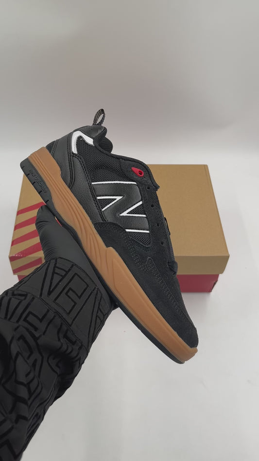 NEW BALANCE 808L